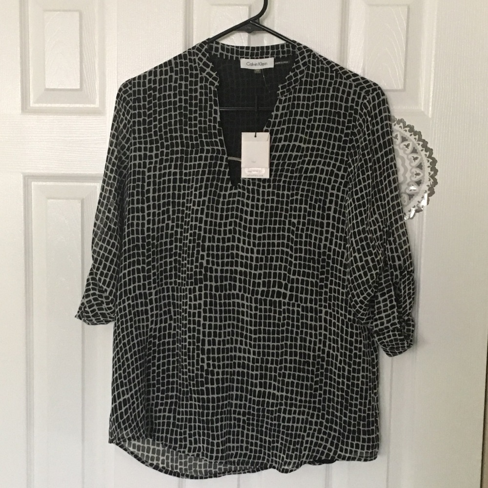 Women’s Blouse